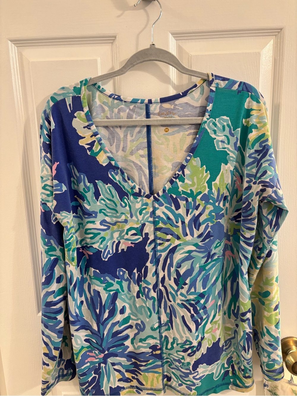 Lilly Pulitzer Women’s V-Neck Long Sleeve Swim Cover-Up in Blue Multi medium